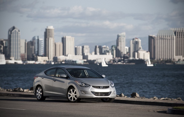 Надежный автомобиль Hyundai Elantra