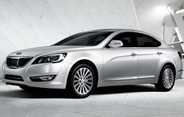 Фото автомобиля Kia Cadenza 2014 года