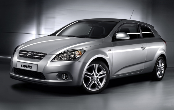Надежный автомобиль Kia Ceed