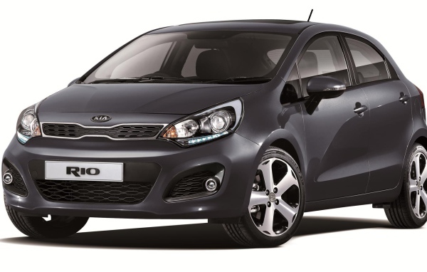 Тест драйв автомобиля Kia  Rio