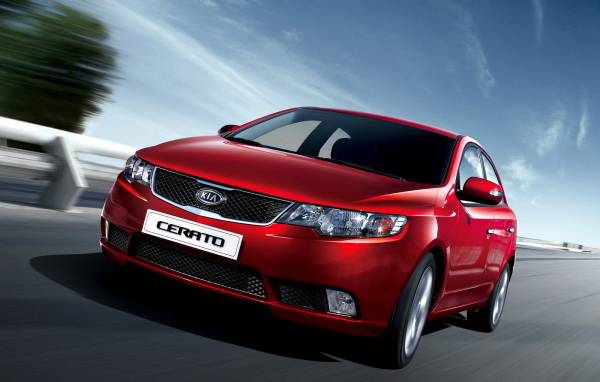 Автомобиль марки Kia модели Cerato