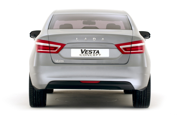 Вид сзади на Ладу Веста