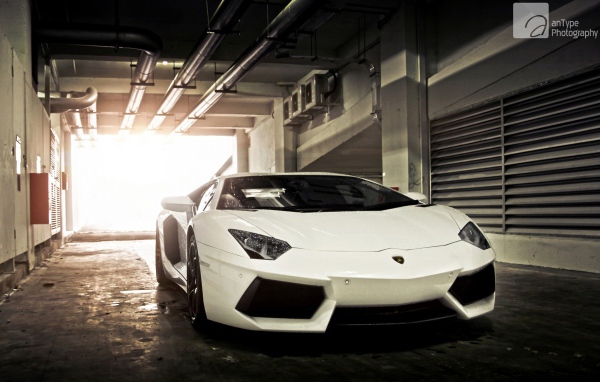 Последняя модель Lamborghini aventador