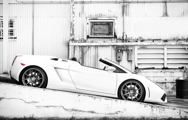 Кабриолет Lamborghini gallardo spyder