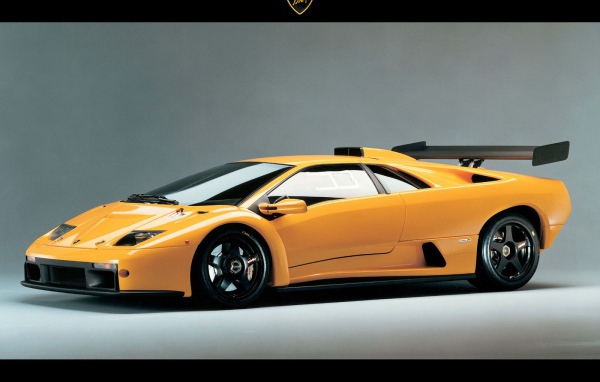 Новая машина Lamborghini Diablo