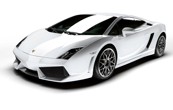 Надежная машина Lamborghini Gallardo