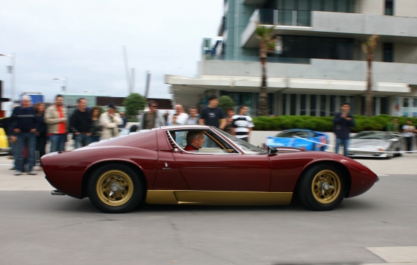 Ламборджини Миура