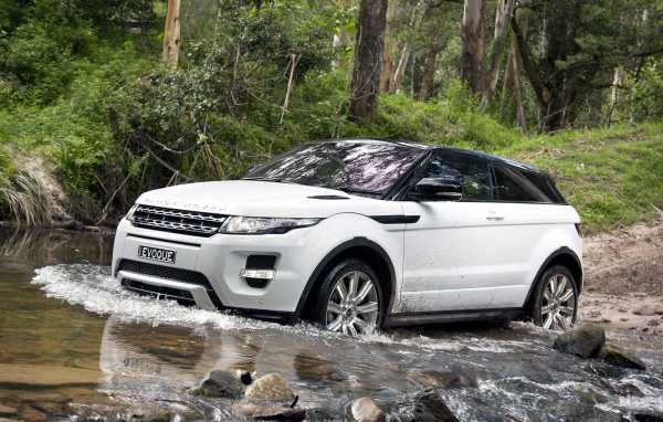  Надежный автомобиль Land Rover A8