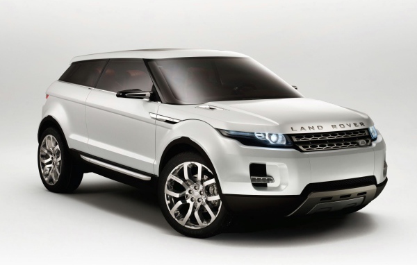Автомобиль марки Land Rover модели A8
