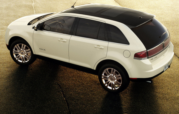 Новая машина Lincoln MKX