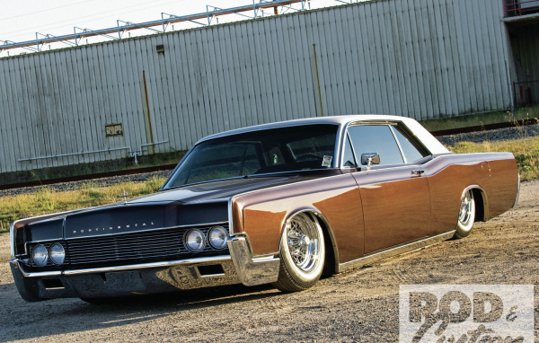 Тест драйв автомобиля Lincoln Continental