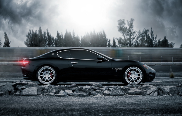 Мазерати купе