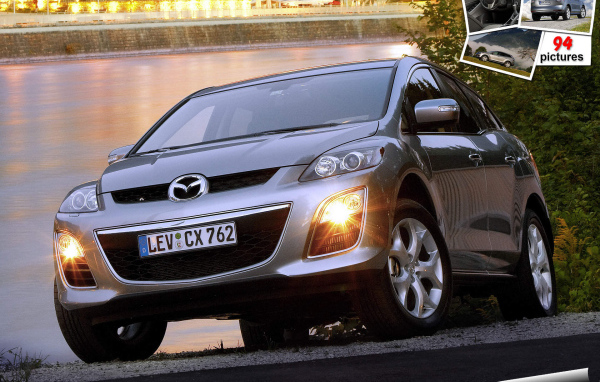 Красивый автомобиль Mazda CX 7