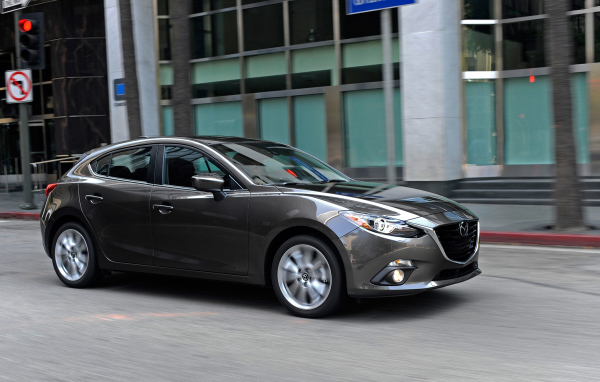 Фото автомобиля Mazda 3 2014
