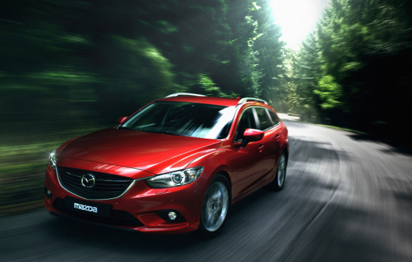 Тест драйв автомобиля Mazda 6