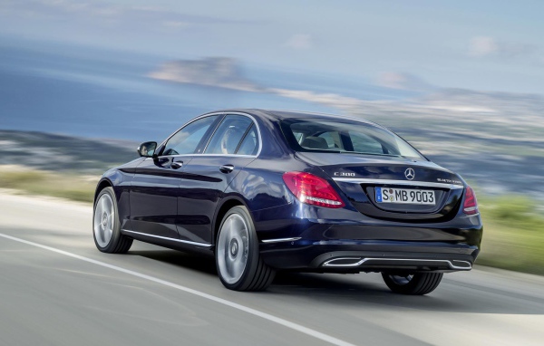 Mercedes C class 2014 в дороге