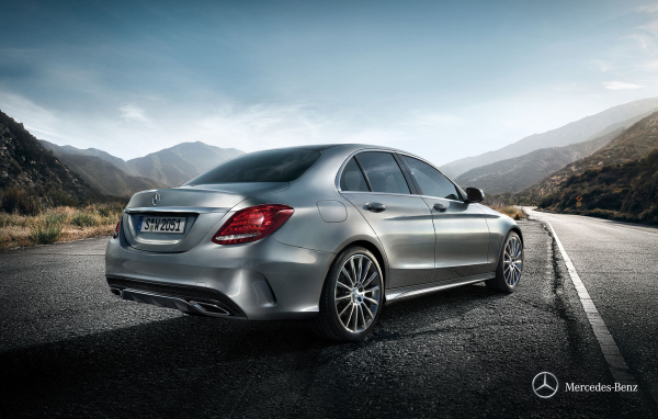 Тест драйв автомобиля Mercedes C-Class 2014