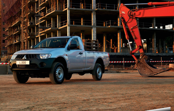 Фото автомобиля Mitsubishi L200