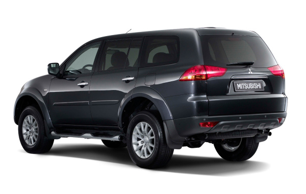 Надежная машина Mitsubishi Pajero Sport