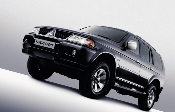 Новая машина Mitsubishi Pajero Sport