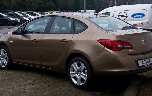 Новая машина Opel Astra