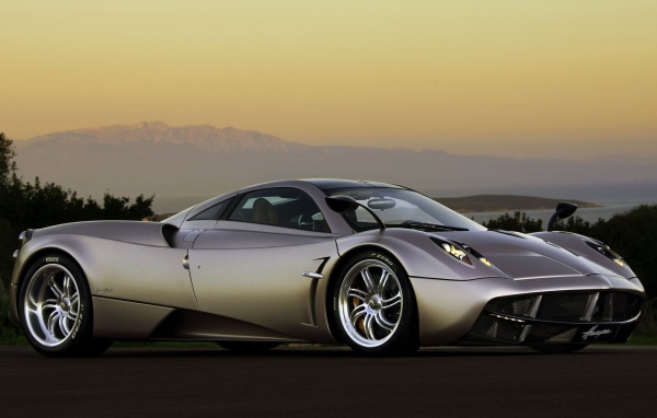 Дизайн автомобиля Pagani Huayra