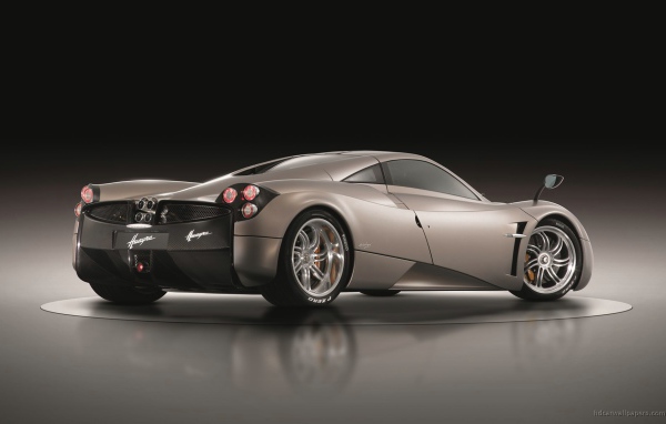  Надежный автомобиль Pagani Huayra