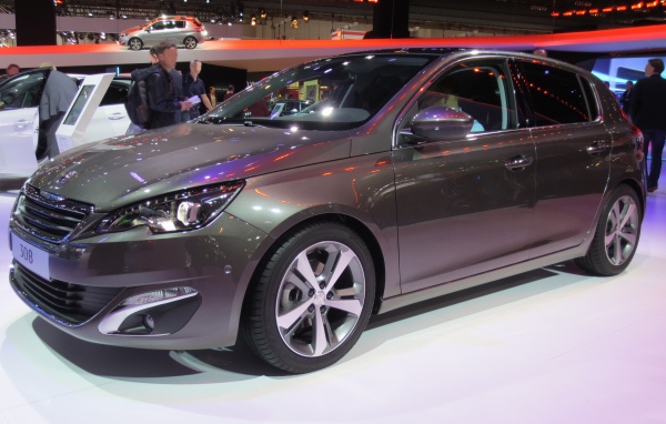 Блистательный Peugeot 308