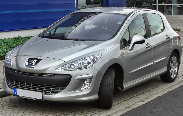 Серый Peugeot 308