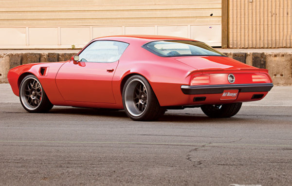 Новый автомобиль Pontiac Trans Am