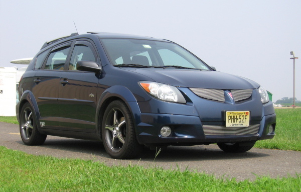 Новый автомобиль Pontiac Vibe
