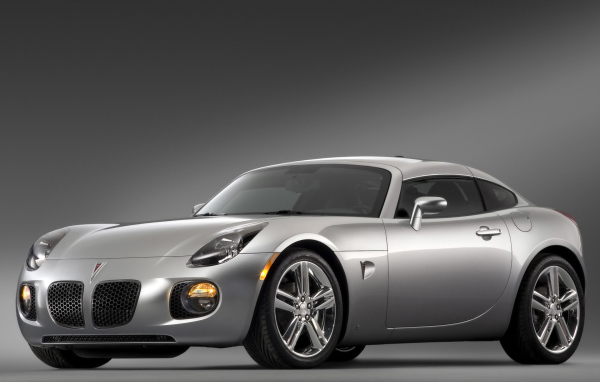 Надежный автомобиль Pontiac Solstice