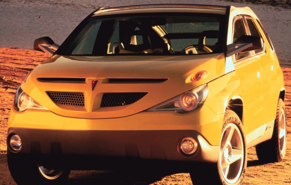 Новая машина Pontiac Aztec