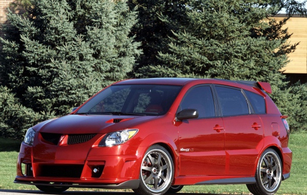 Надежная машина Pontiac Vibe