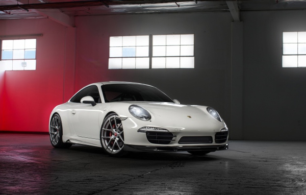 Красивый Porsche 911