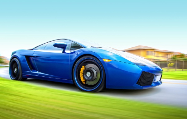 Синий спортивный автомобиль