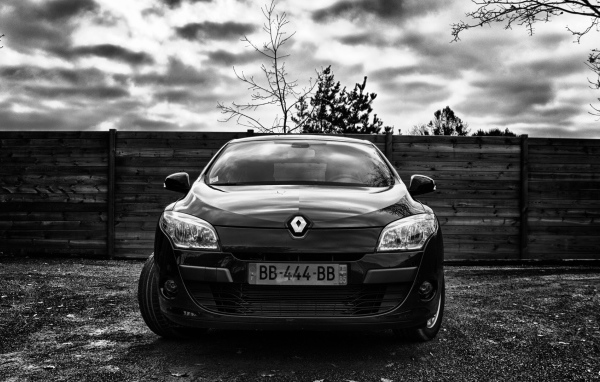 Новый автомобиль Renault Fluence