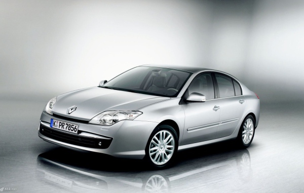 Фото автомобиля Renault Laguna