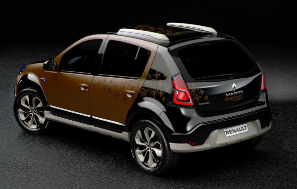 Фото автомобиля Renault Sandero