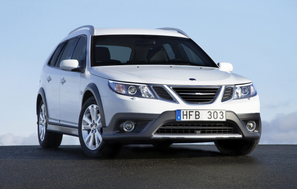  Красивый автомобиль Saab 9-3