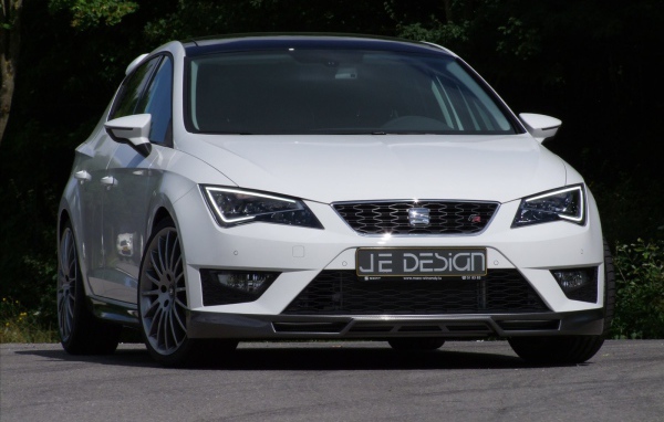 Надежный автомобиль Seat Leon 2014