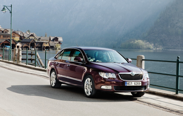 Новая машина Skoda SuperB
