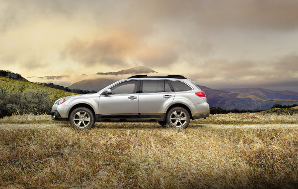 Автомобиль марки Subaru модели Outback