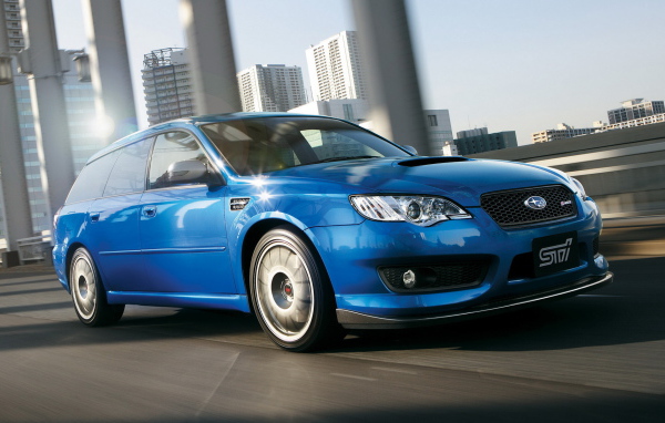 Надежный автомобиль Subaru Legacy