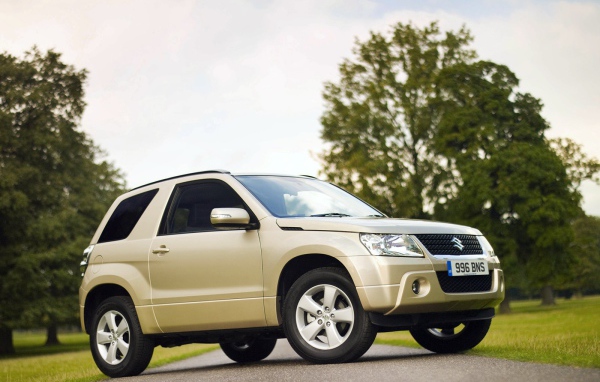 Дизайн автомобиля Suzuki Grand Vitara 2014