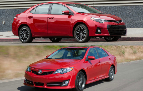 Красивый автомобиль Toyota Corolla 2014 в Москве