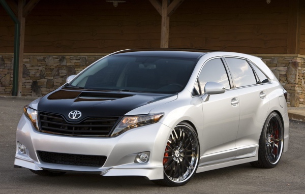 Дизайн автомобиля Toyota Venza