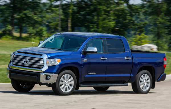 Надежный автомобиль Toyota Tundra 2014
