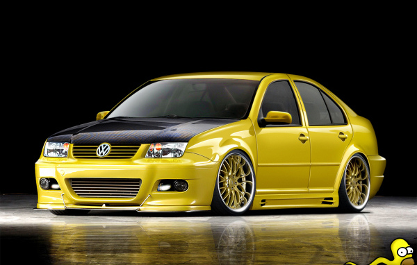 Автомобиль марки Volkswagen модели Jetta