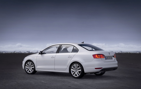 Фото автомобиля Volkswagen Jetta